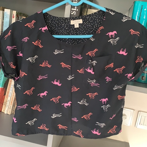 ANIMAL PRINT CROP TOP: Small size. Can wear as saree blouse also. - Picture 7 of 7